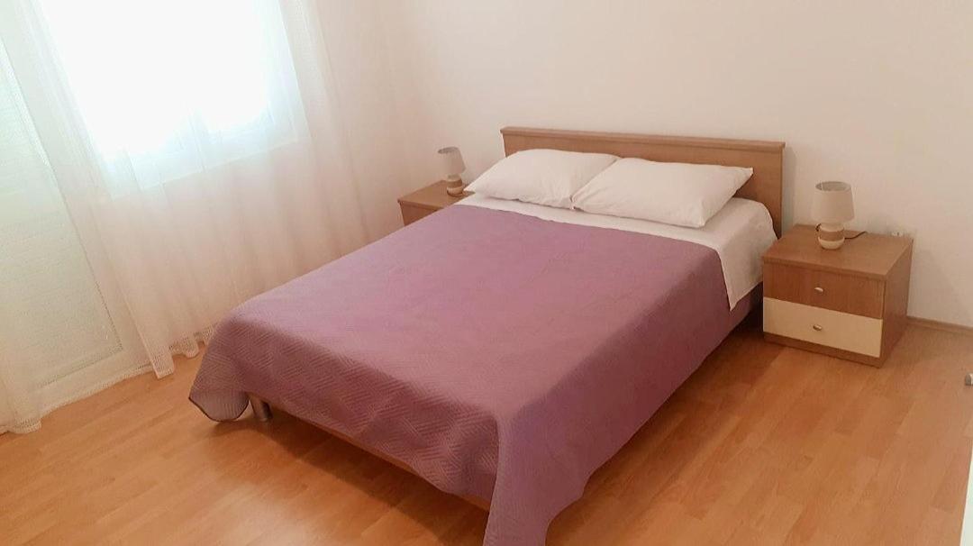 Apartment Mihaela Blace Bagian luar foto